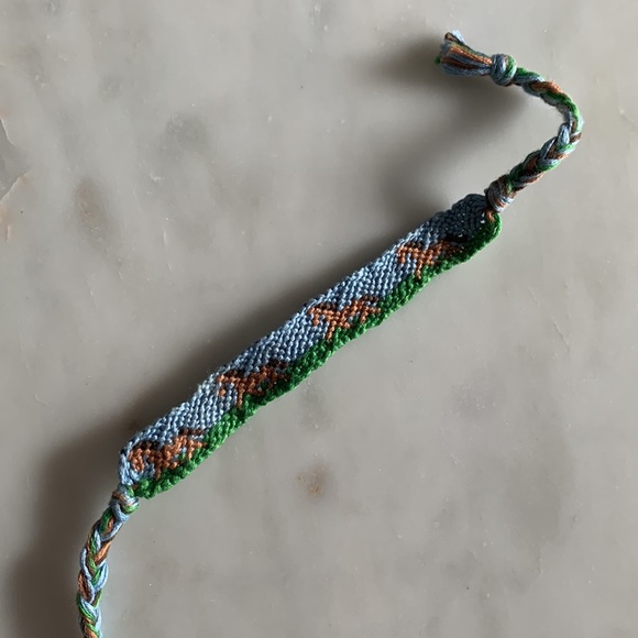 3/$15💎🆕🐎 Friendship bracelet - handmade retro y2k with horse pattern - Picture 3 of 7